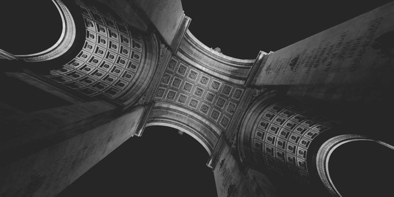 网络分段与微分段：超越传统防火墙，构建东西向流量安全隔离的企业内网